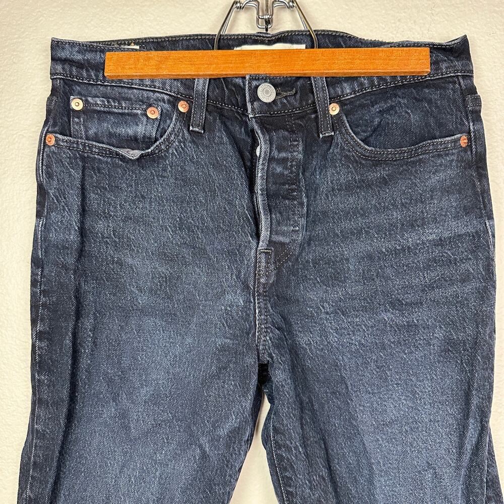 Levi’s Premium Wedgie Jeans Size 28 - Picture 3 of 10